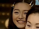 小S晒旧照隔空告白已故姐姐大S