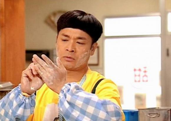 不得不说，演傻子演得好真的能成就演员，但并不是所有人都能将傻子演好，有得人就将傻子演成了白痴，并不是所有人都能把握好这个度，对于傻子形象，不得不佩服郭晋安，你还有哪些印象深刻的荧幕傻子形象？