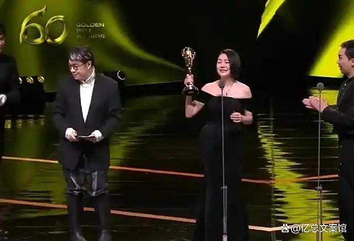 图三
