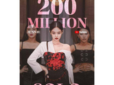 [星闻]BLACKPINK Jennie的《SOLO》舞蹈视频点击量突破2亿_iTunes