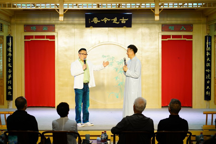 包括王昊王厂长（左）在内的众多嘉宾都将助阵张军演唱会
