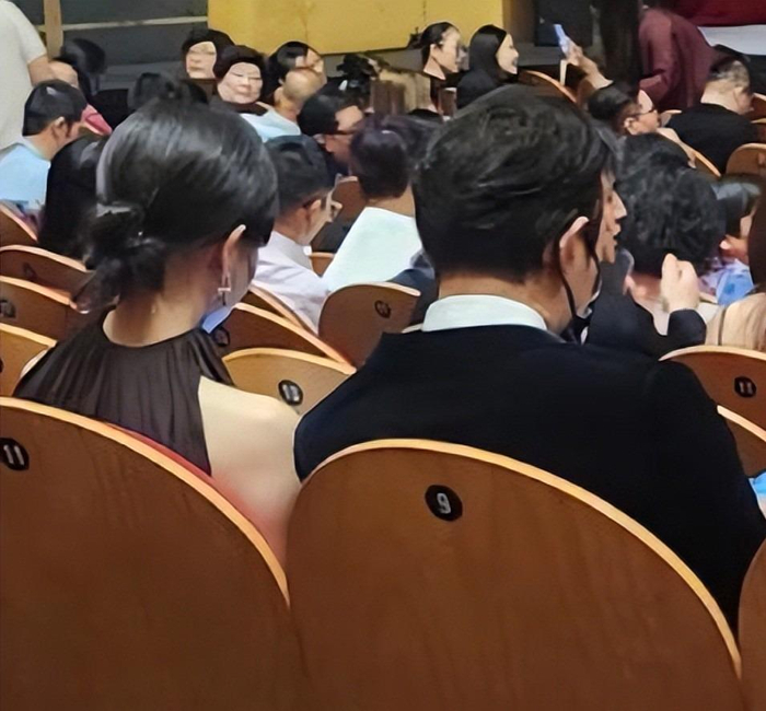  打开网易新闻 查看精彩图片 