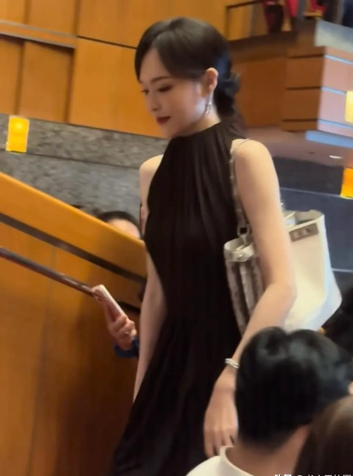  打开网易新闻 查看精彩图片 
