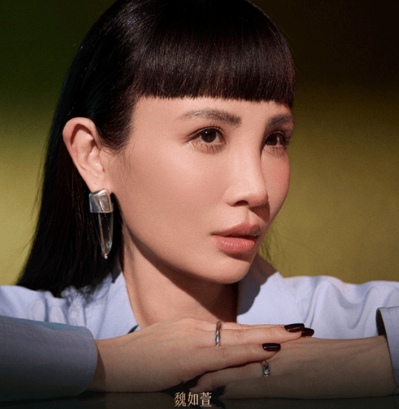 另外魏如萱还称，直播没有重来、没有修音、没有剪接，所以那些紧张、失误、感动和遗憾，都是真的。 