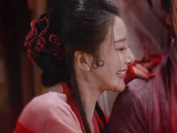 被李依晓刘雨欣双妖媚迷糊了