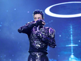 薛之谦演唱会歌迷自助式合唱引惊喜 高传唱度金曲满载青春记忆