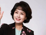 著名女主持人宣布明天退休!曾创造惊人收视率!网友感叹:几代人的回忆……
