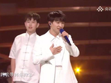 周深与孩子们合唱《歌声与微笑》，童谣唤醒童年记忆