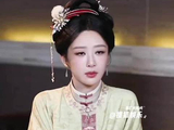 杨紫说想感受下演唱会的舞美舞台