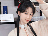 素颜搓墨三个月！杨紫为戏磨出茧子，这才是演员该有的样子！