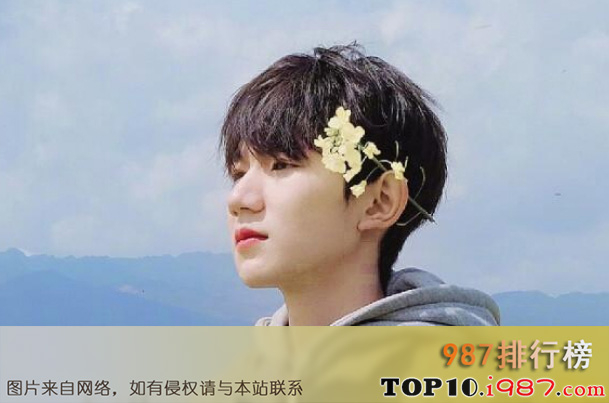 “《骄傲》”的百科知识：