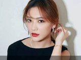 男子痴迷足球，竟无视女儿高烧至40度，应采儿当场质问：这真是亲生的？