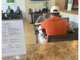 Lisa和LV三公子夏威夷约会，素颜状态真人又黑又瘦！