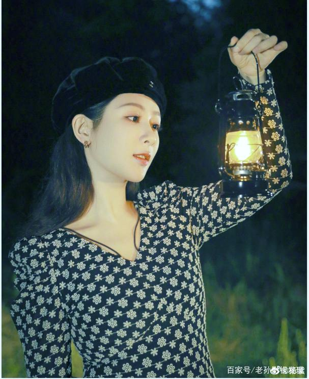 上图：选自杨紫微博之四