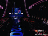 三人拉票到最后，她哭着成了离场那个