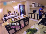 贾乃亮变魔术失败，尴尬的赶紧转移话题：甜馨，你拉粑粑了？