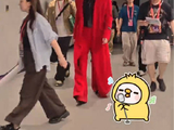 刘宇宁红西装气场顶到天花板