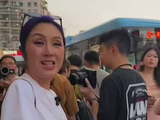 杨千嬅对粉丝：“不要哭，我还在”