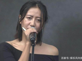 她是一名音乐创作人,更是“民谣界第一老公”!