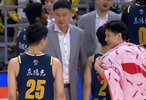  CBA消息！杜锋和广东男篮续约，杨鸣拒绝执教北控 胡金秋膝伤加重