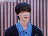 所以吉米才会因为没有接到哥哥的电话自责的哭