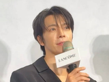 李东海现身台北兰蔻站台活动