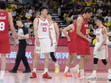 男篮热身遭逆转，两核心成难题！后场双枪爆发，郭士强两嫡系正名