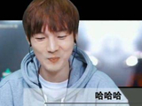 韩国人听中国歌曲，华晨宇《新世界》，这个表情很逗啊