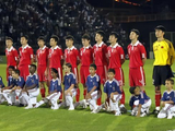 国足登上热搜！16年前1-0法国：邓卓翔任意球绝杀 高洪波创奇迹