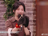 千万别让关晓彤开口，发言猛扎心杨迪，杨迪气笑了