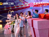 老朋友扎堆开青春派对啦谢娜、李小冉、沈凌、齐思钧、丁程鑫、杨迪全员到齐！