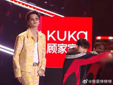 不愧是专业歌手！范丞丞烟嗓rap越拽，台下迷妹越爱！