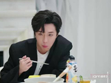 恋综男二因围裙移情别恋，低成本心动引热议
