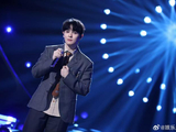 歌手竞演比赛中，抒情慢歌对阵快歌组合是否天然吃亏？