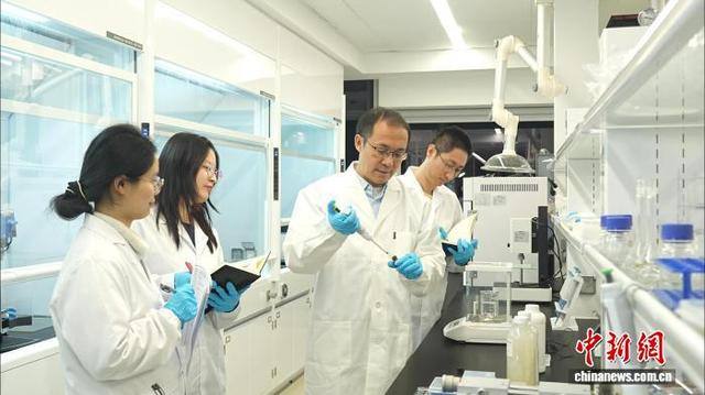 浙江嘉善，智慧绿洲智能绿建实验室工作日常。浙大智慧绿洲供图