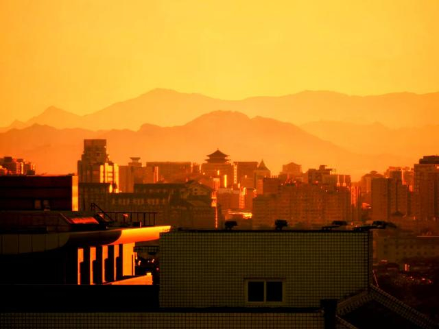 王建忠摄
