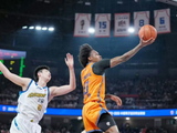 CBA好戏上演，广东、北京两豪门磨刀，全力阻击上海卫冕