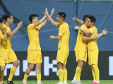 2-1！1-0！中国男足双线告捷，对手狂轰14脚无果，点球都不进！