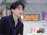 彭昱畅即兴表演获赞，话剧舞台展现天赋