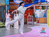 全程看呆了，一套动作下来行云流水，隐藏技能点满了