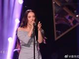 凡希亚开大，中文翻唱《来自天堂的魔鬼》，堪比邓紫棋！