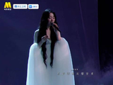 单依纯演绎经典橄榄树，民乐新编展现治愈舞台