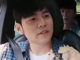 林俊杰偷开周杰伦车，墨镜遗落现身其MV
