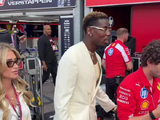 与@法拉利F1车队 合影📸 @博格巴_Pogba 来到摩纳哥围场