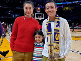 陈冠希9岁女儿近照曝光，完美复刻超模妈和酷拽爸，这基因太绝了
