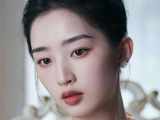 邓恩熙21岁近照曝光，出道9年颜值逆生长，这状态简直开挂了
