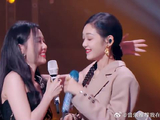 张靓颖被质疑用力过猛，高情商笑翻全场，难怪能大火！