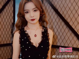 陈卓璇绝美身材炸翻全场，深V长腿摄人心魂，谁能把控住