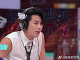 何炅形容火锅美女，哪料谢娜秒答对，秦霄贤还一脸懵