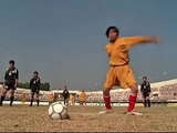 电影写照到现实里，这就是足球的魅力！
